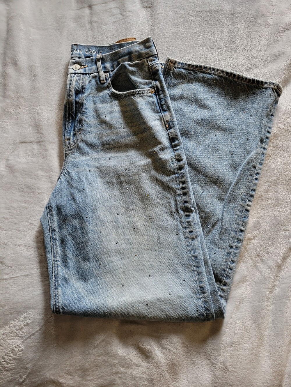American Eagle Outfitters | Sequenced Light Wash Relaxed Wide Leg Jeans